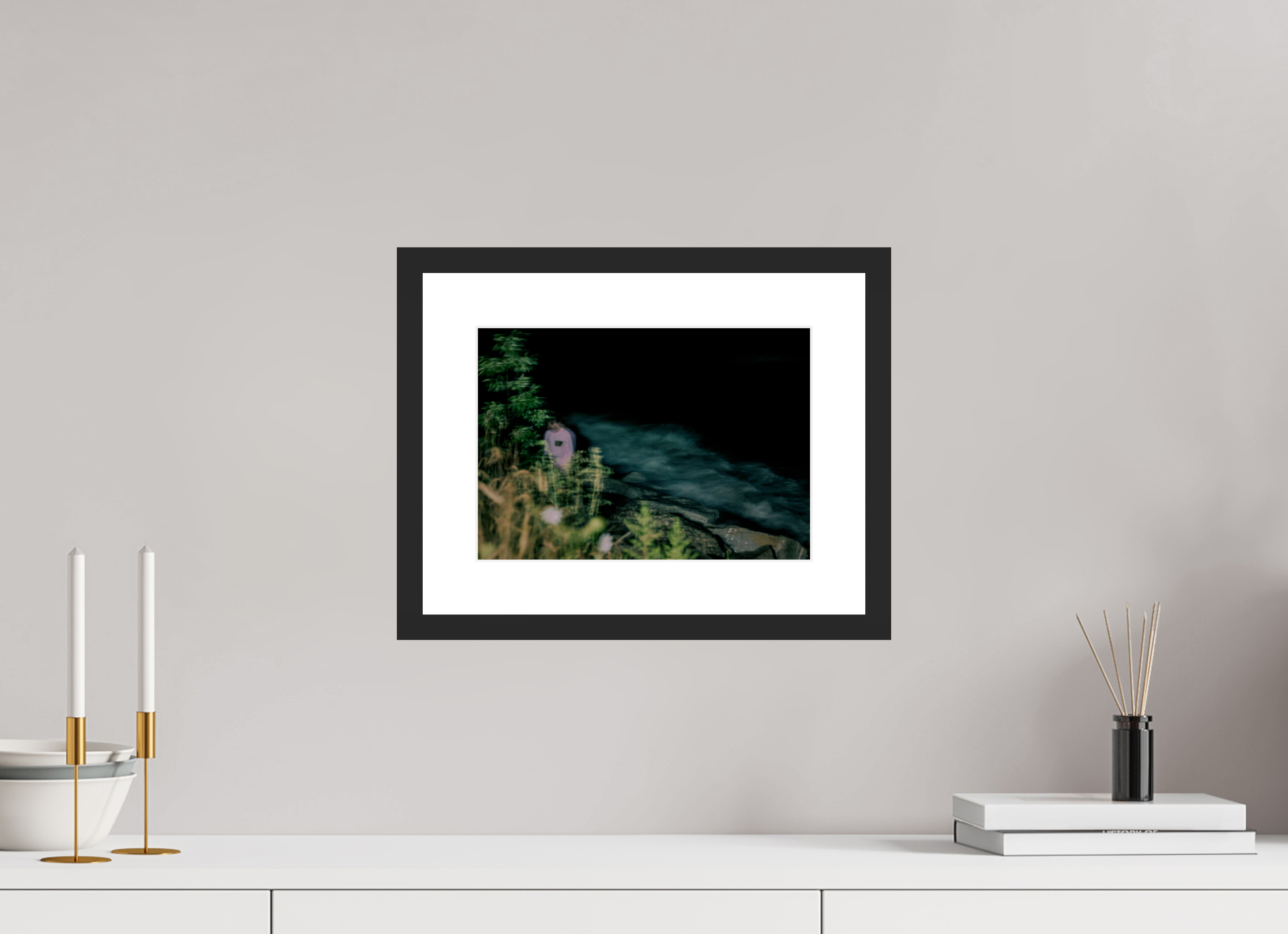 ISO A4 (29,7 x 21 cm), Fuji Crystal Archive Print Framed (Black) magic 2