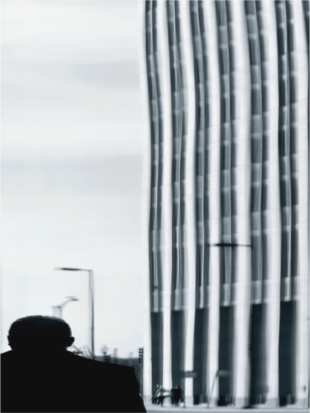 Main image warping