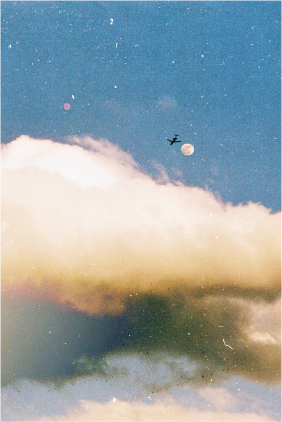 Main image Flying